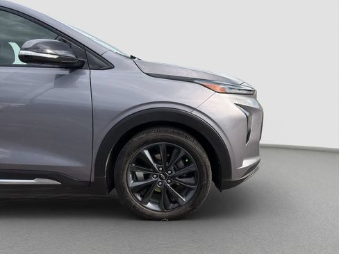 Used 2022 Chevrolet Bolt EUV Premier w/ Launch Edition FWD image 30