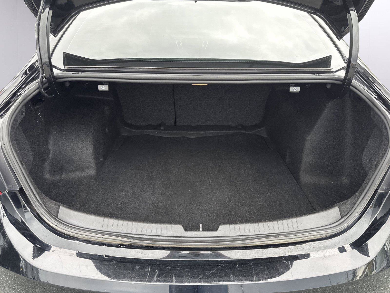 Used 2022 Chevrolet Malibu LS FWD image 28