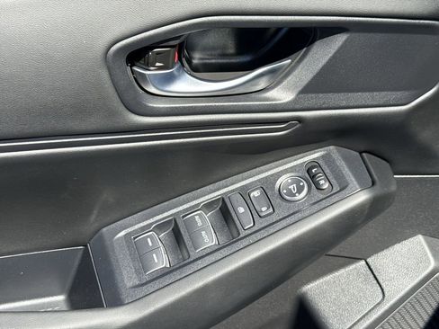Used 2025 Honda Accord SE image 15