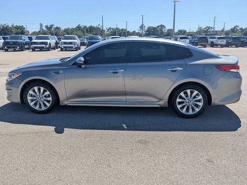 Used 2018 Kia Optima EX FWD image 8
