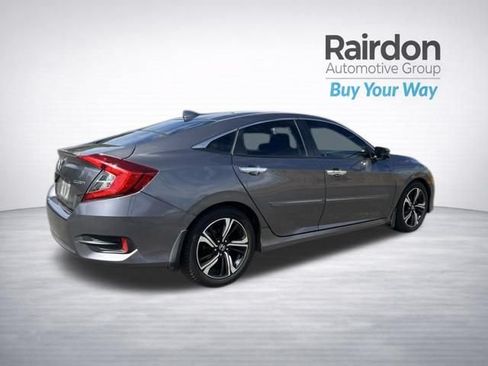 Used 2016 Honda Civic Touring image 7