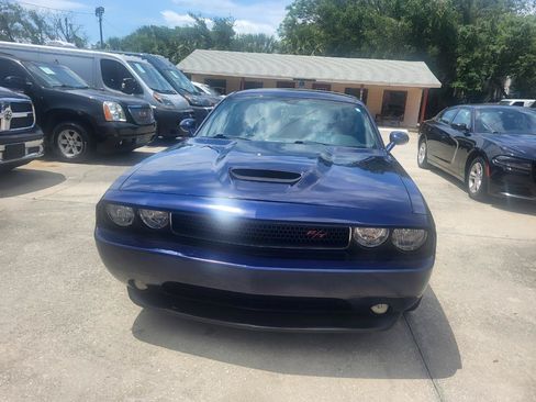 Used 2013 Dodge Challenger R/T RWD image 6