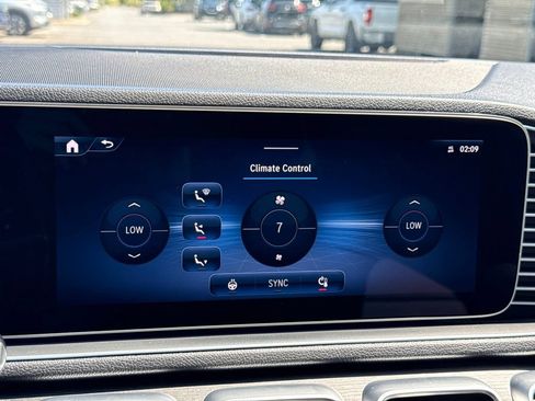 Used 2024 Mercedes-Benz GLE 350 4MATIC image 24