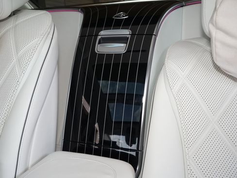 Used 2023 Mercedes-Benz Maybach S 680 4MATIC image 28