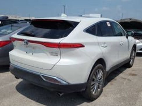 Used 2021 Toyota Venza Limited w/ Advanced Technology Package AWD/4WD image 2