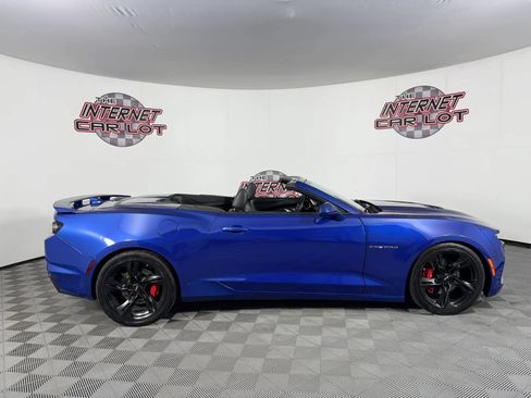 Used 2021 Chevrolet Camaro SS RWD image 14