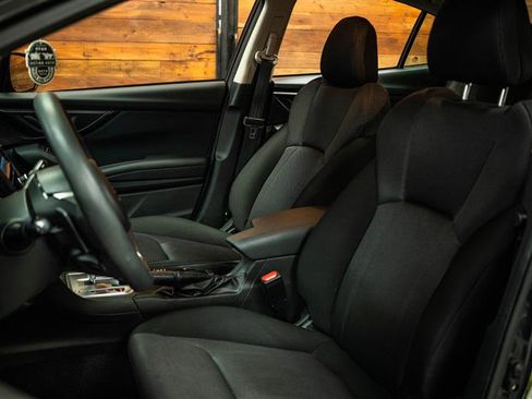 Used 2018 Subaru Impreza 2.0i Premium w/ Eyesight & BSD & Rcta AWD/4WD image 9