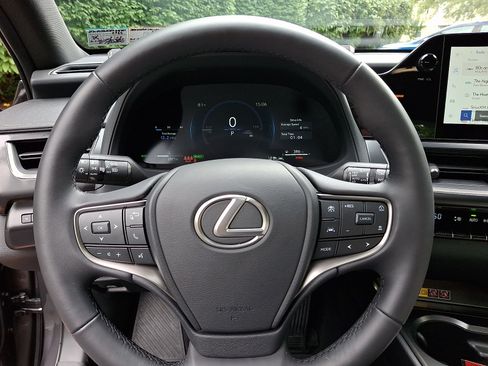 Certified 2026 Lexus UX 300h AWD w/ Accessory Package (2T) image 20