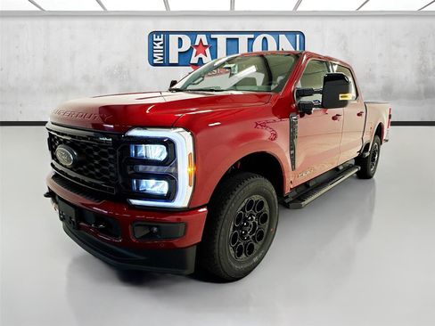 New 2026 Ford F250 Lariat w/ Black Appearance Package AWD/4WD image 3