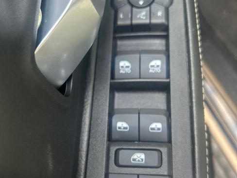 Used 2026 RAM 2500 Big Horn AWD/4WD image 18