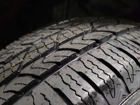 Used 2024 Toyota Highlander XLE image 11