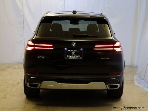 Used 2024 BMW X5 xDrive40i w/ Premium Package AWD/4WD image 7