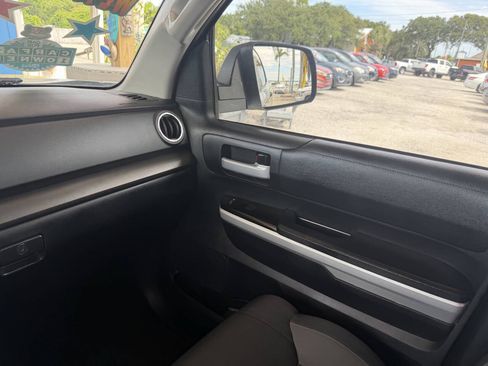Used 2020 Toyota Tundra SR5 w/ SR5 Upgrade Package RWD image 15