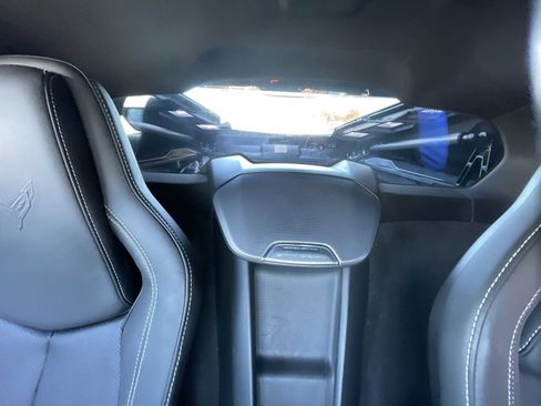 Used 2024 Chevrolet Corvette Stingray Preferred Cpe w/ Z51 Performance Package image 19