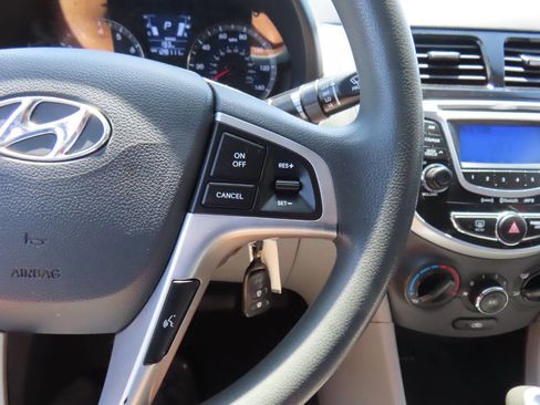 Used 2012 Hyundai Accent GLS w/ Premium Pkg 3 FWD image 22