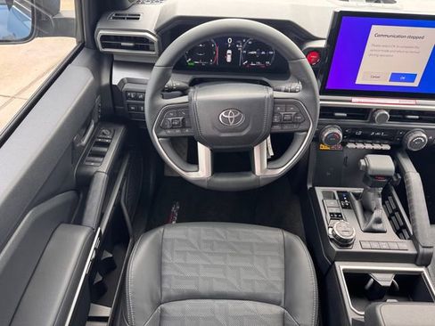 New 2026 Toyota 4Runner TRD Off-Road Premium AWD/4WD image 19