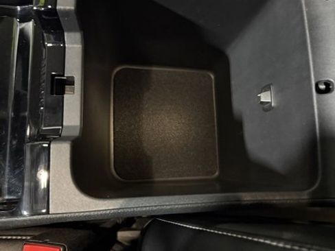 Used 2023 Jeep Grand Cherokee Limited image 26