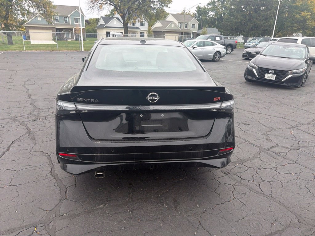 Used 2026 Nissan Sentra SR w/ SR Premium Package FWD image 7