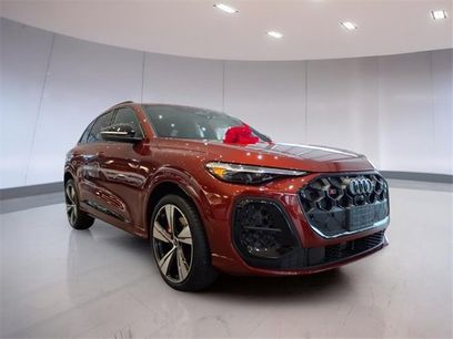 New 2025 Audi SQ5 Premium Plus