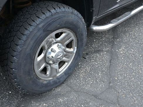 Used 2015 RAM 2500 Tradesman w/ Chrome Appearance Group image 14