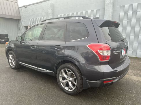 Used 2016 Subaru Forester 2.5i Touring w/ Eyesight & Navigation System image 8