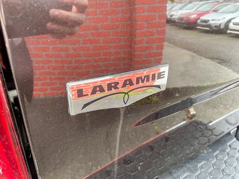 Used 2017 RAM 1500 Laramie w/ Cold Weather Group AWD/4WD image 41