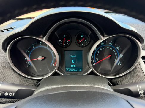 Used 2012 Chevrolet Cruze Eco image 12