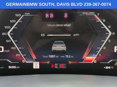 Used 2025 BMW X7 M60i AWD/4WD image 31