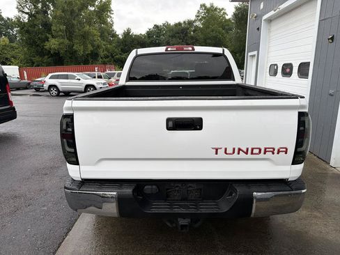 Used 2018 Toyota Tundra SR5 w/ TRD Off Road Package AWD/4WD image 5