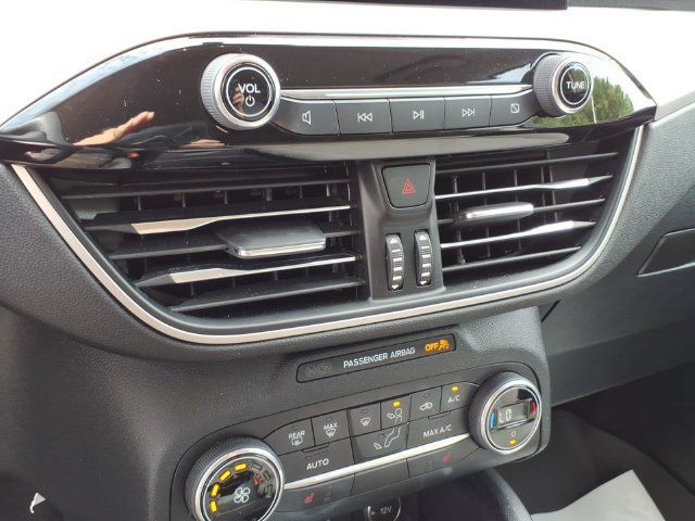 Certified 2020 Ford Escape SE AWD/4WD image 27