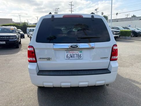 Used 2009 Ford Escape Limited AWD/4WD image 6
