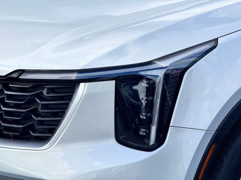 New 2026 Kia Sorento LX image 10