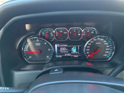 Used 2018 GMC Sierra 1500 SLT w/ SLT Premium Package image 25