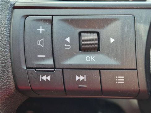 Used 2025 Nissan Kicks SV w/ SV Premium Package AWD/4WD image 11