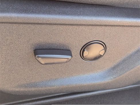 Used 2025 Ford F150 XLT w/ Equipment Group 301A Standard image 23