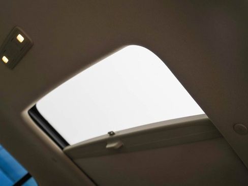 Used 2019 GMC Acadia Denali w/ Technology Package image 17