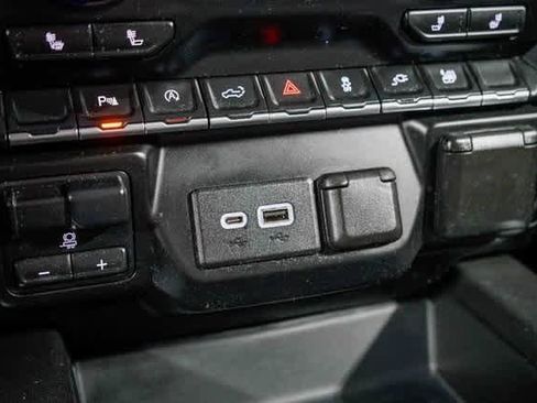 Used 2020 Chevrolet Silverado 1500 RST w/ All-Star Edition image 21