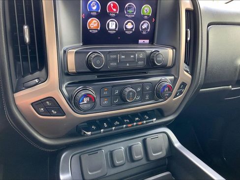 Used 2016 GMC Sierra 1500 Denali w/ Enhanced Driver Alert Package AWD/4WD image 31