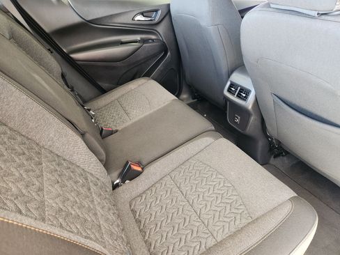 Used 2024 Chevrolet Equinox LT AWD/4WD image 34