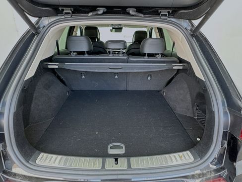 Used 2024 Genesis GV70 2.5T w/ Select Package image 17