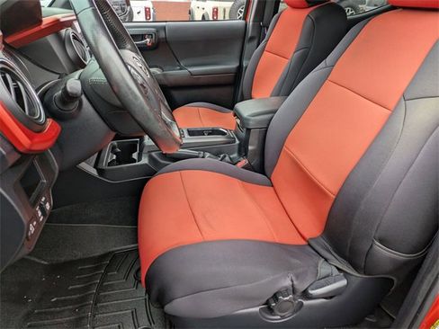 Used 2017 Toyota Tacoma TRD Pro image 14