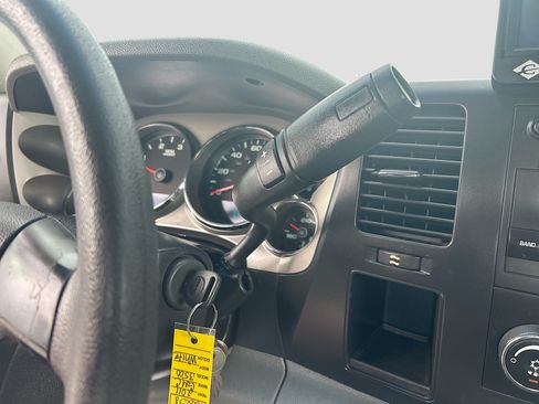 Used 2011 GMC Sierra 3500 W/T RWD image 14