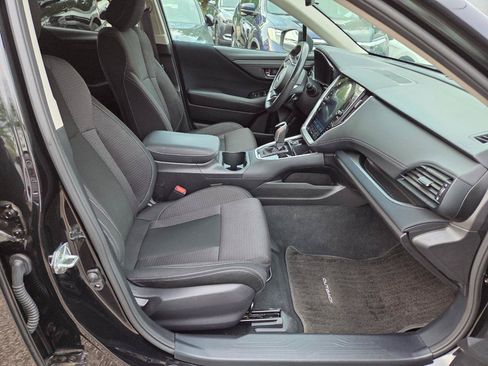 Used 2023 Subaru Outback Premium AWD/4WD image 15