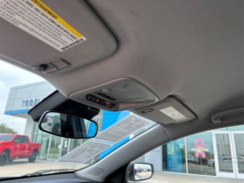 Used 2024 Chevrolet Malibu LS image 17