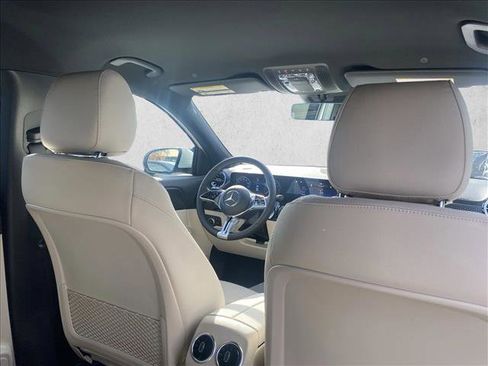 Certified 2025 Mercedes-Benz GLA 250 image 21