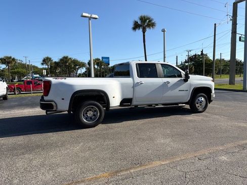 New 2026 Chevrolet Silverado 3500 LT w/ All Star Edition AWD/4WD image 17