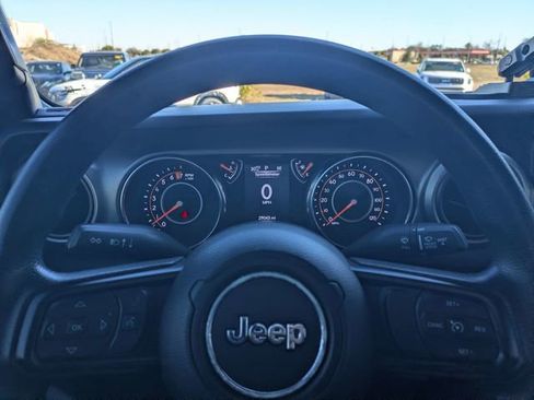 Used 2021 Jeep Gladiator Sport w/ Trailer Tow Package image 27