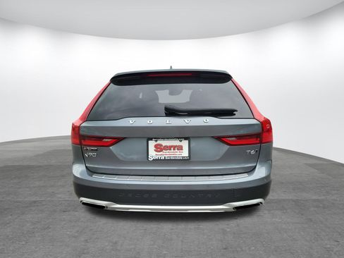 Used 2020 Volvo V90 T6 Cross Country AWD/4WD image 29