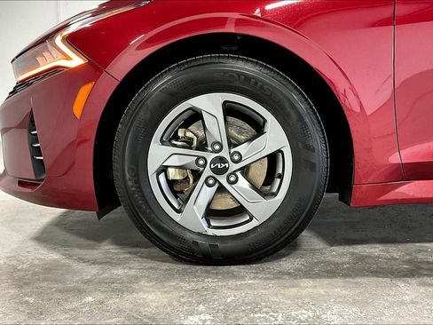 Used 2023 Kia K5 LXS image 11