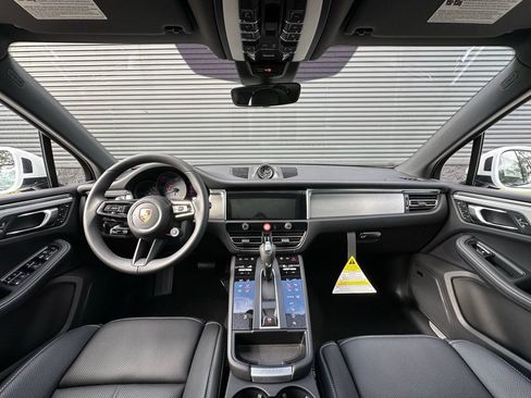 Used 2026 Porsche Macan S AWD/4WD image 6